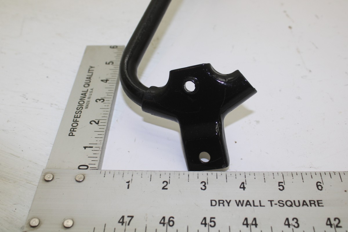 00 Bayou 300 4x4 KLF300 OEM Front Fender Right Lower Bracket