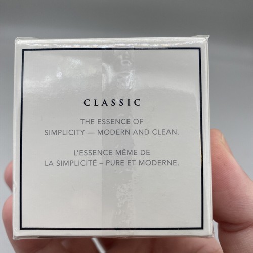 Banana Republic Classic Perfume Fragrance Eau de Toilette Spray .25oz NEW Sealed - Picture 6 of 8
