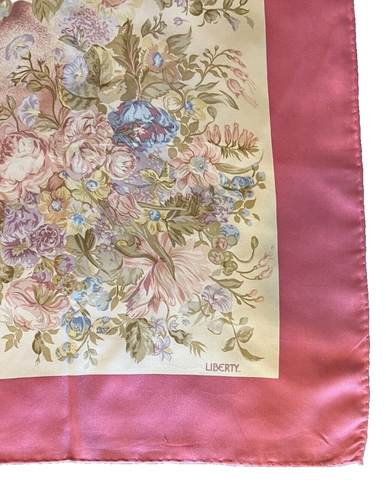 Bufanda Liberty London rosa/azul floral 100 % sarga seda 88x88 cm dobladillos enrollables Foto 2 de 4