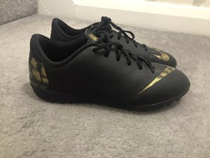 nike mercurial astro