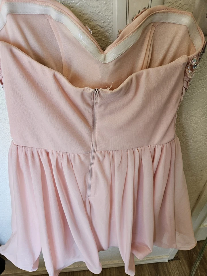 Vestido de graduación rosa rubor estilo Wicked Glinda - Talla 3 - Busto bordado - Sin mangas Foto 4 de 4