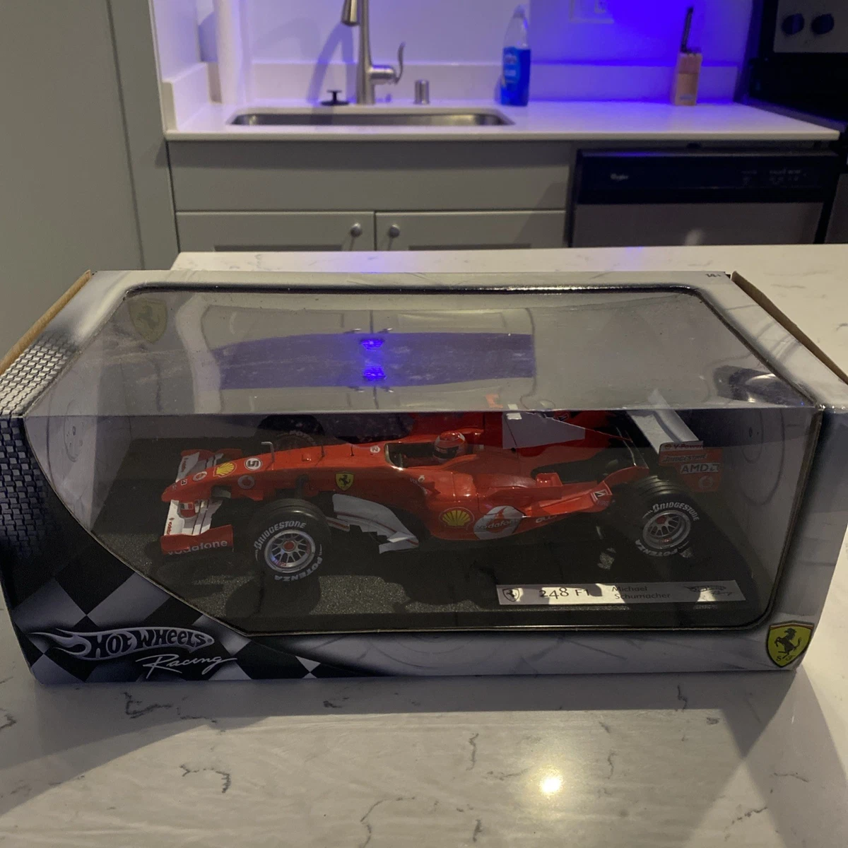Hot Wheels Racing Michael Schumacher 1:18 Scale Diecast Racing