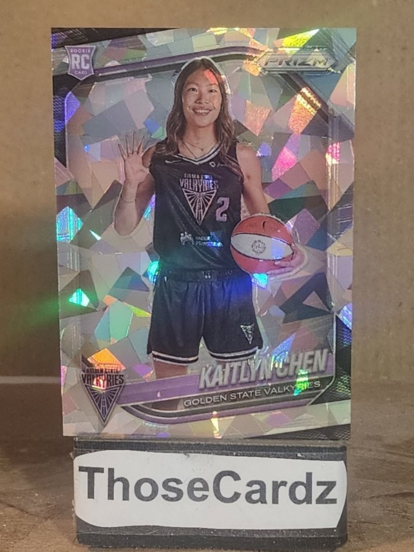 2025 Panini Prizm WNBA Variation Cracked Ice Prizm #143 Kaitlyn Chen