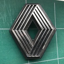 RENAULT Logo EMBLEM Badge Kühlergrill, Motorhaube o.a. 64x77 mm F139 R5000 5/98