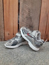 2009 Light And Dark Gray Nike Sneakers. Kids Size 7.