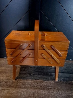 Vintage MCM 3-Tier Accordian Sewing/Craft Box; All Wood;+++ Compartments; EUC 