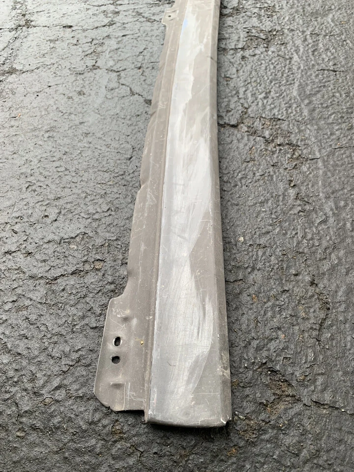 78-81 Oldsmobile Cutlass Monte Carlo Panel de llenado de ventana trasera Tapa de cubierta Cuerpo OEM Foto 4 de 4