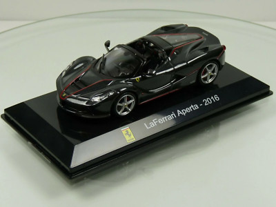 SC1 voiture 1/43 SALVAT Supercars : Ferrari LaFerrari Aperta - 2016