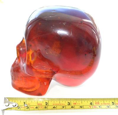 ✓563gr RUSSIAN SOVIET BALTIC SEA CHERY AMBER STATUE SKULL STONE