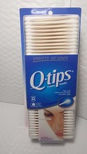 Q TIPS COTTON SWABS 625 100 % PURE COTTON VARIETY OF USES MADE IN USA