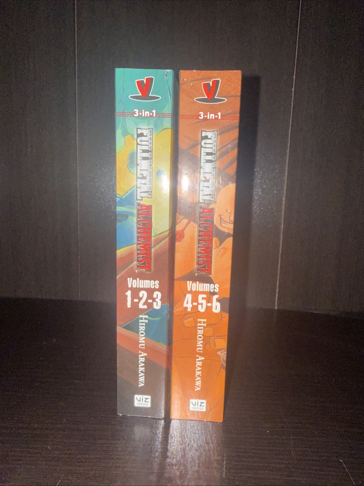 Manga Full Metal Alchemist 3 en 1, volúmenes 1-6.