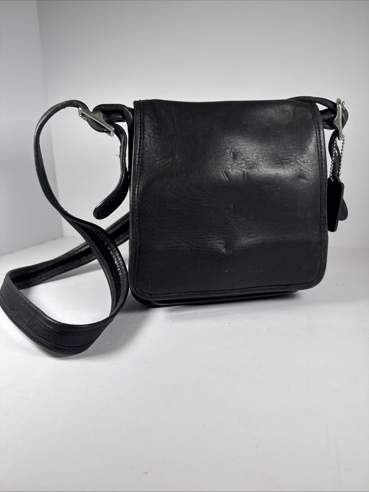 Vintage COACH Legacy Studio Flap Purse Cross Body Bag Black Leather 9145