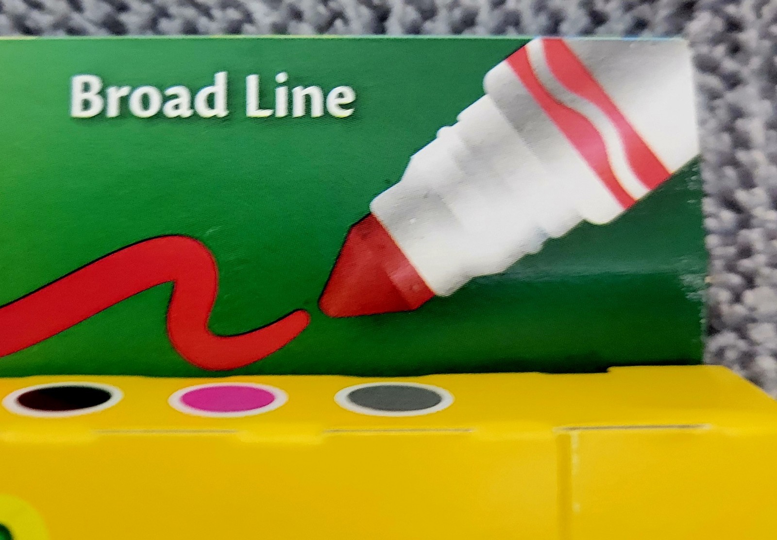 (20) Crayola Classic Colors Broad Line Markers (RED)  Bulk Lot Single Color