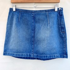 NWT Calvin Klein Women's Side Button Zipper Light Wash Blue Denim Mini Skirt 29