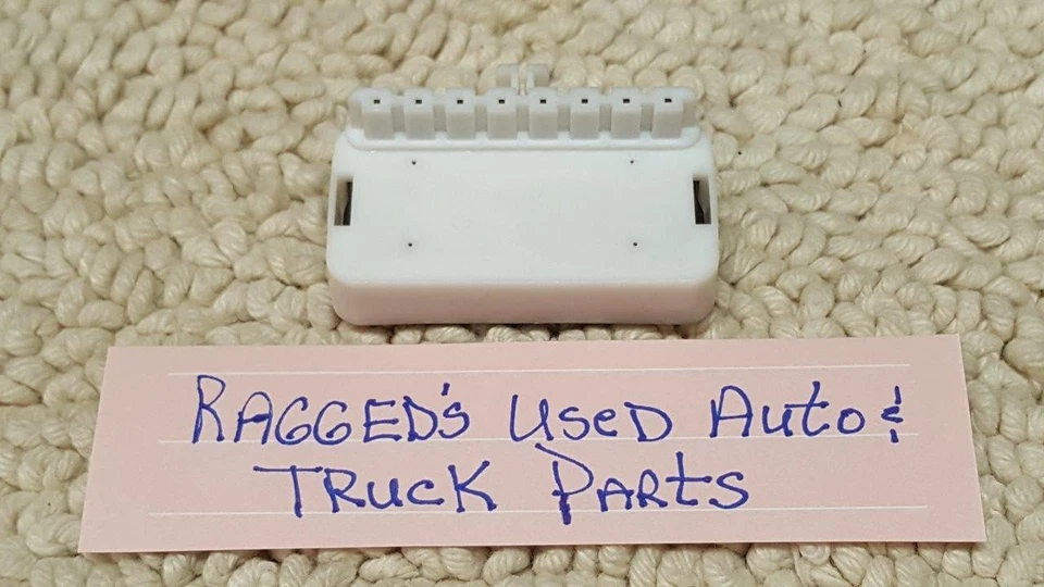 Chevrolet Silverado C1500 305 1996 módulo de golpe de 5,0 L GM número de pieza: 16214729 Foto 2 de 2