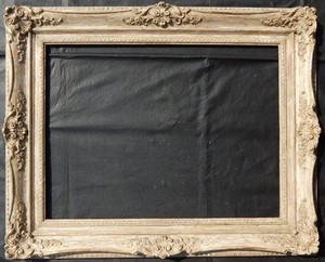 Graceful French Louis XV Style Hand Carved Mid-Century 18" x 24" Wood Frame NR
