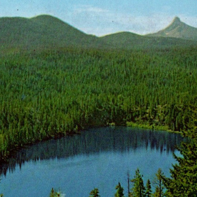 Vintage Postcard White Border Blue Lake & Mount Washington OR Cascade Range