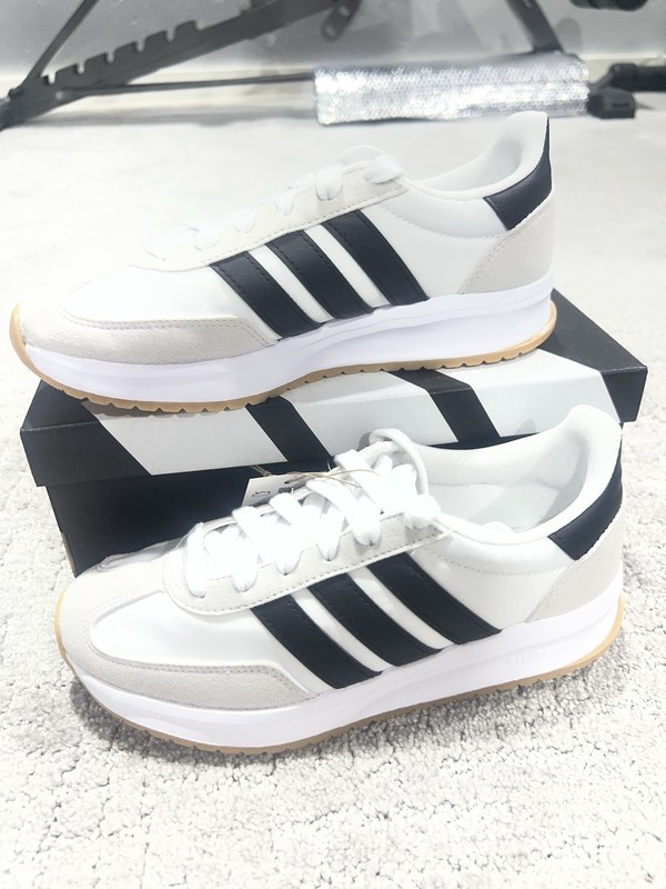 adidas Run 70s 2.0 J Unisex Kids Low Top Lace Up Sneakers Sz 5.5 JI2266