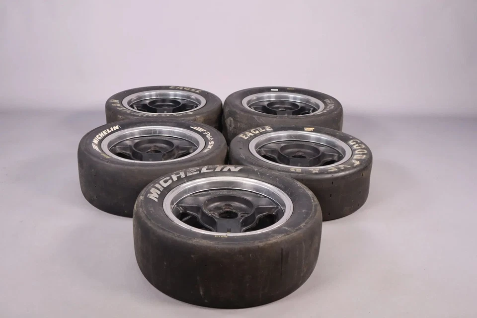 Formel Ford 550x13" 5-fach Radsatz von Compomotive mit Reifen - Bild 3 von 4