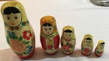 Antique or Vintage Russian Matryoshka Set Of 5 Nesting Dolls Hand Painted