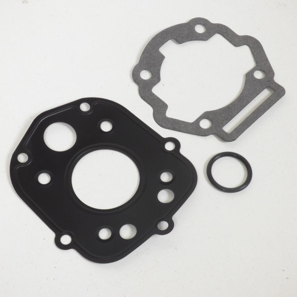 Joint moteur Artein neuf pour réparer la moto Derbi 50 Senda R en balade