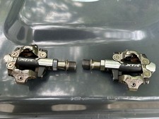 Shimano 9100 XTR mountain bike pedals - right pedal has broken plate