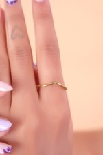 925 Sterling Silver Minimalist Curved Band Sleek Engagement or Wedding Ring