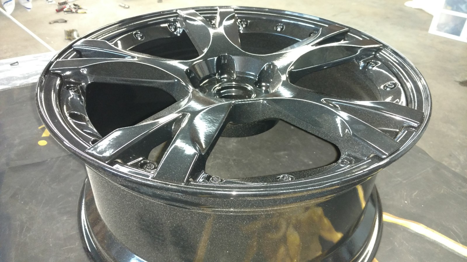 LAMBORGHINI GALLARDO CALLISTO FRONT WHEEL RIM OEM 400601025P