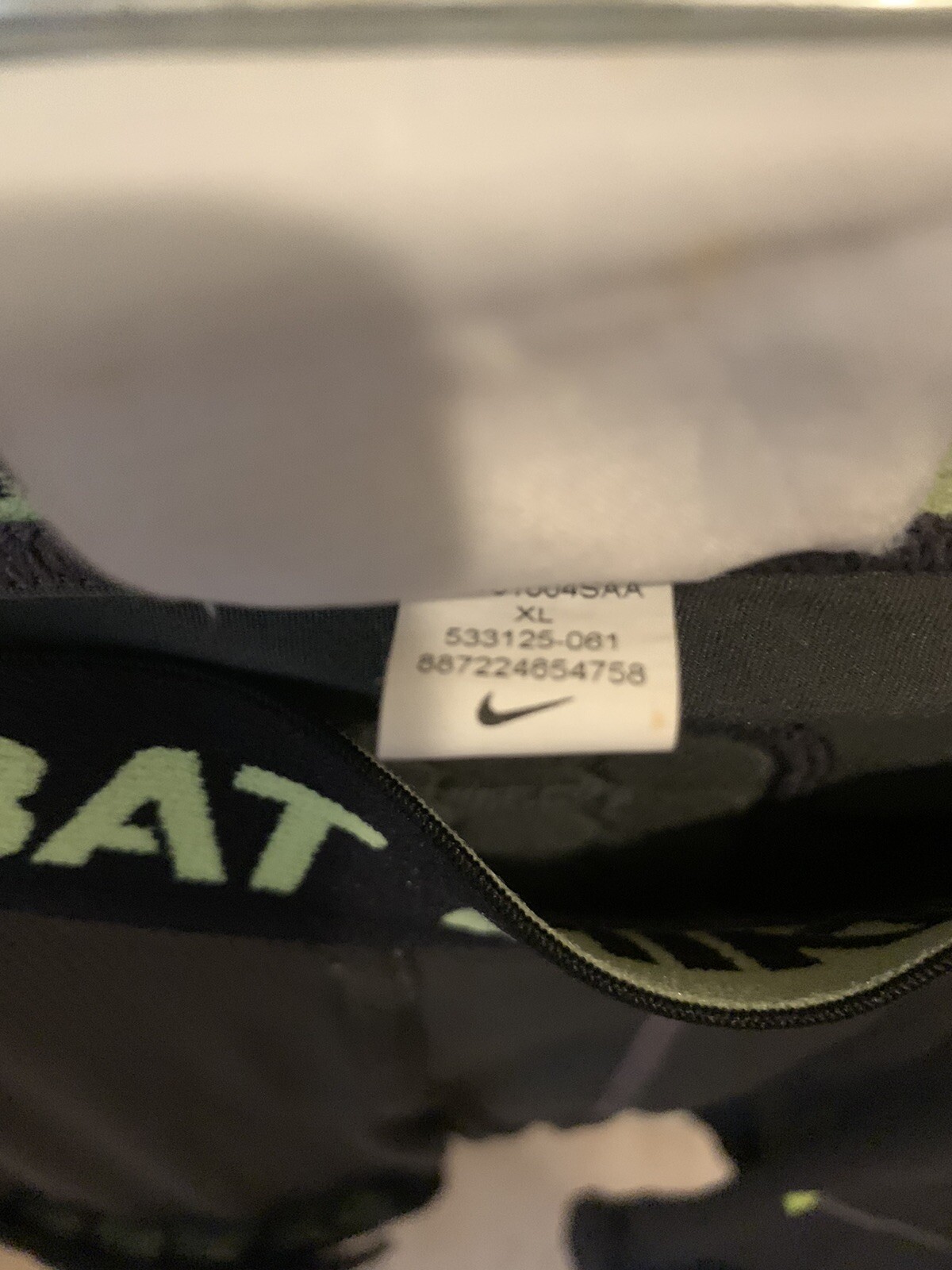 NIKE PRO COMBAT Hyperstrong Padded Compression Sh… - image 4