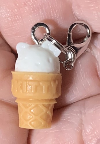 Small Hello Kitty White Ice cream Charm Zipper Pull & Keychain Add On Clip!! - Picture 5 of 9
