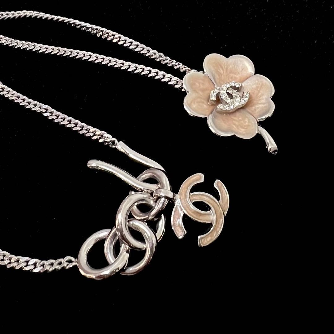 Chanel Clover Necklace Silver Metal Stones Used Elegant Jewelry thumbnail 6