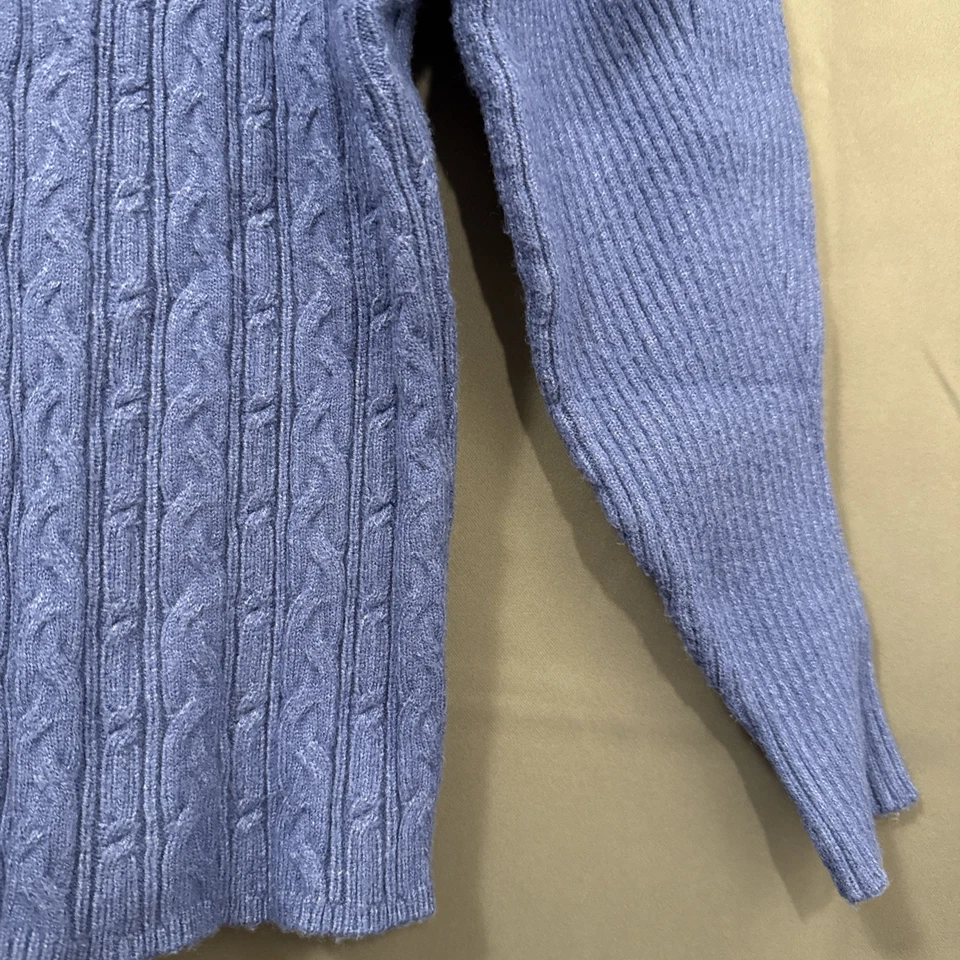 Women’s Blue Elie Tahari Sweater Cable Knit Chunky Sleeve Size S - Image 4 of 4