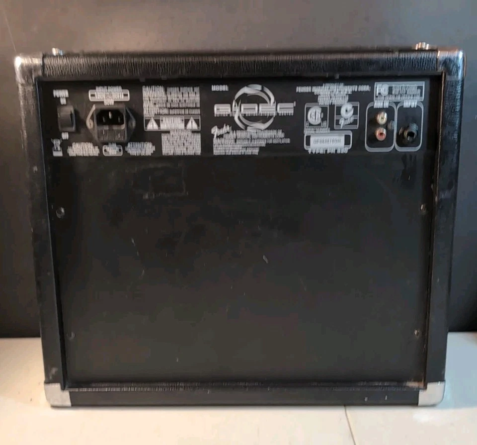 Fender G-DEC PR520 Guitar Amp – Effects Drums Backing Tracks Tested Great Amp - Image 3 of 4