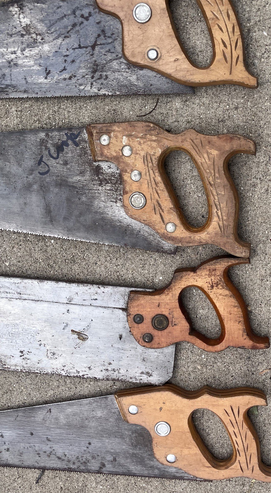 Vintage Lot Of 11 Disston Hand Saws, 3 Misc Saws & Vintage Hip Roof Toolbox