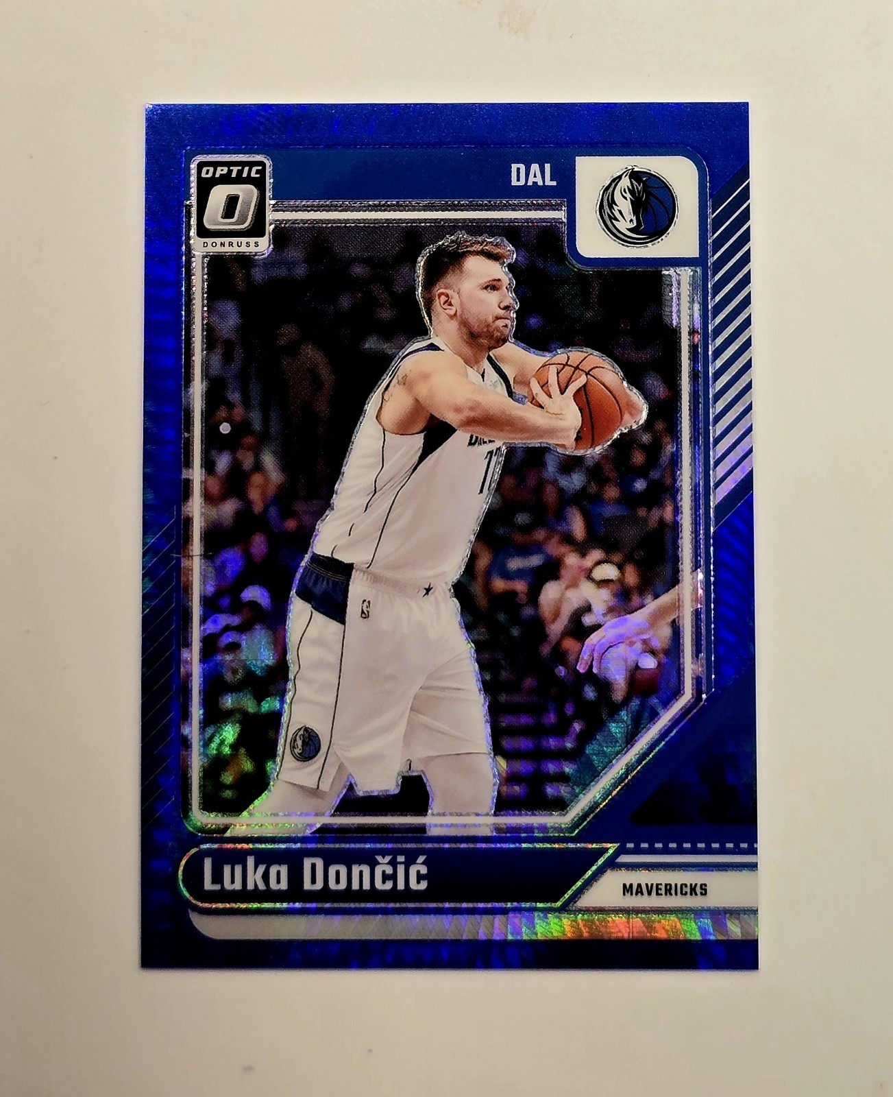 2024-25 Panini Donruss Optic #214 Luka Doncic Blue Hyper 19/175 Mavericks