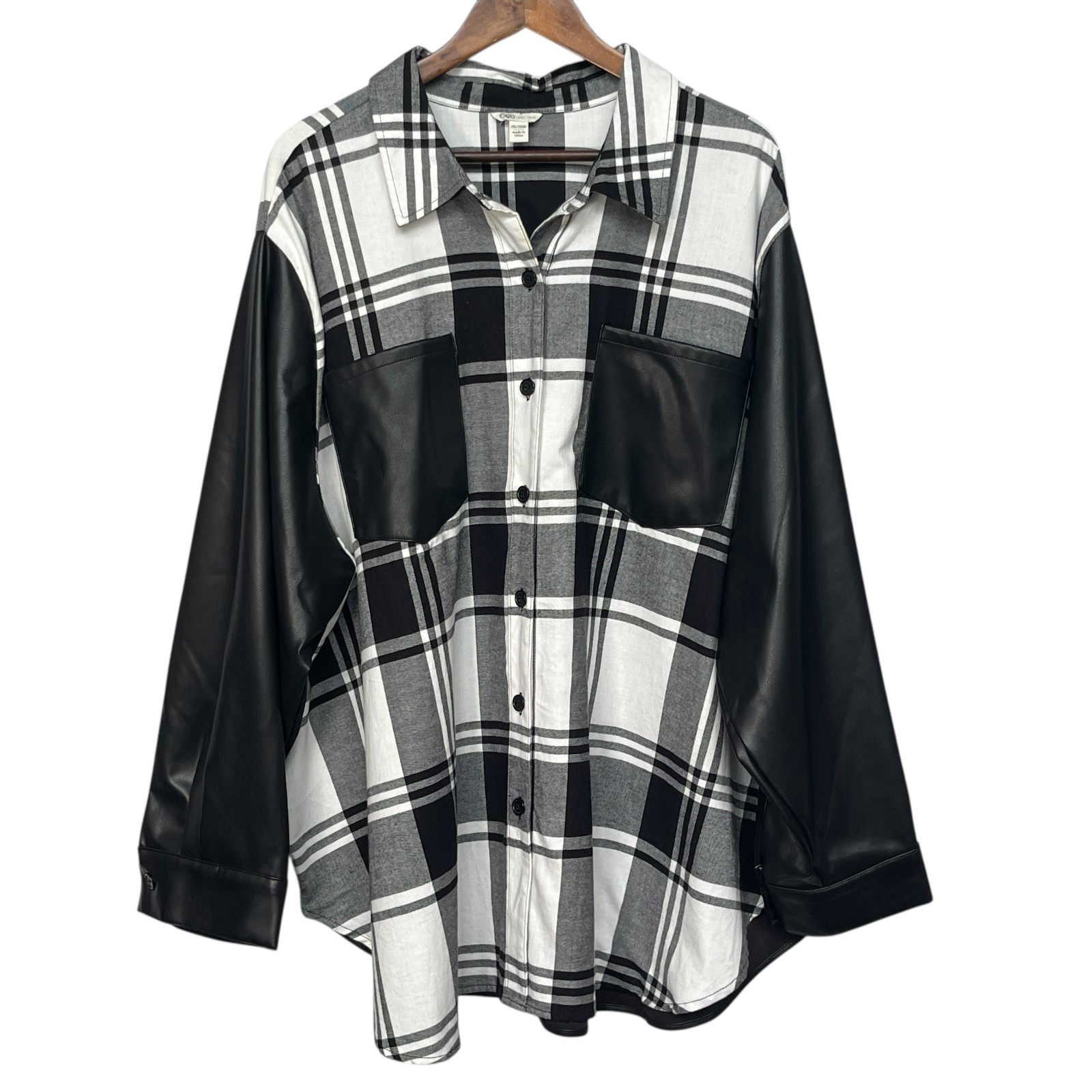 Cato Shacket Women Size 26/28W Black Plaid Faux Leather Long Sleeve Shirt Jacket