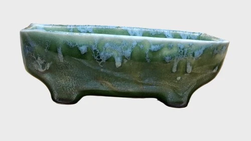vintage McCoy MCM #323 green glazed drip finish pottery planter 8"