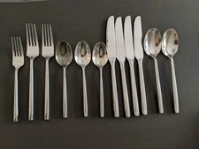 Hampton Ritz Frosted Satin Stainless Flatware Knives Forks Spoons Lot Of 12