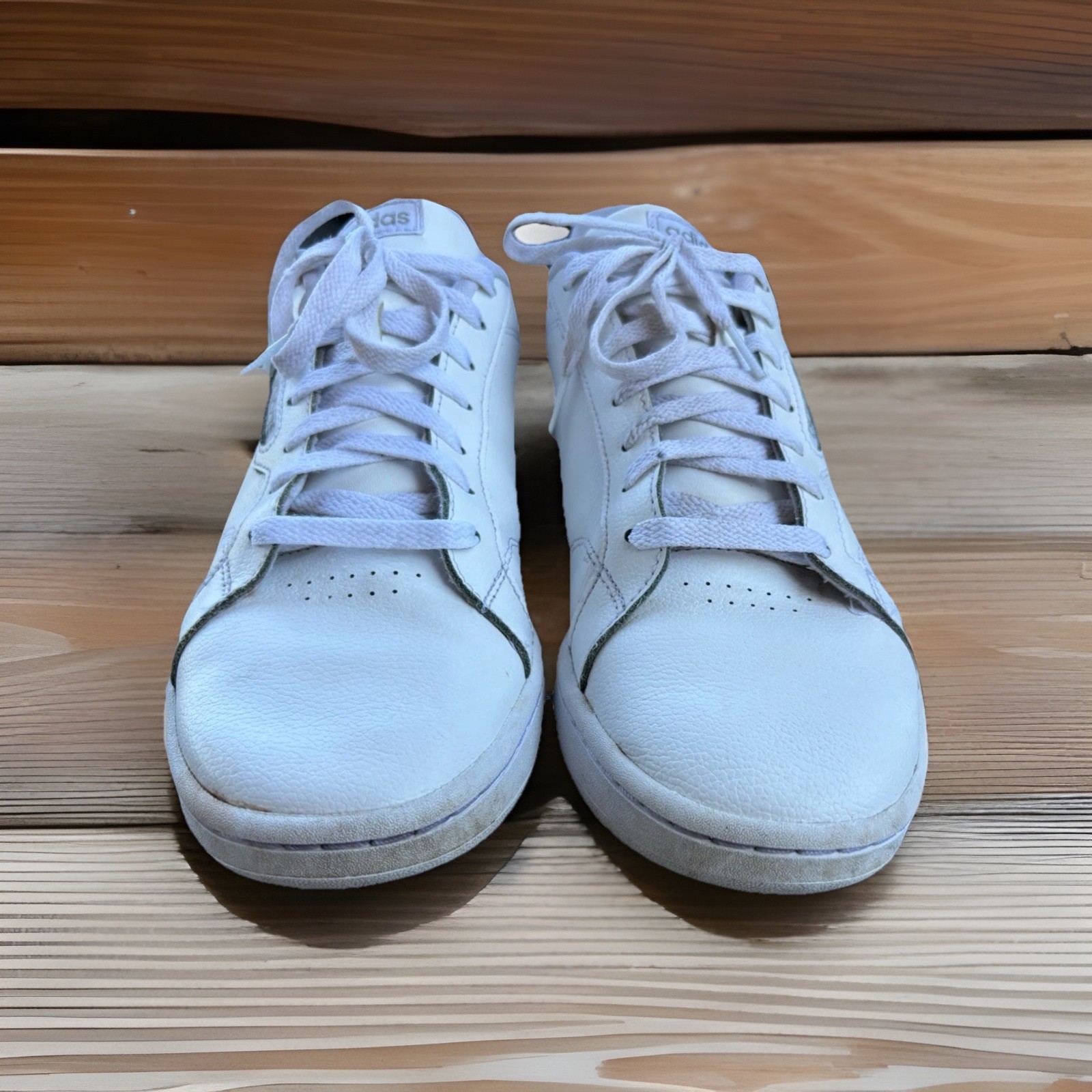 Adidas Advantage White Leather Sneakers Size 10.5 Comfort Casual Low Tennis