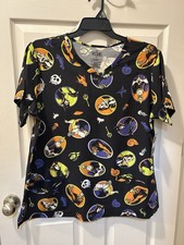 Disney XL Villains Scrub Top Black W/Evil Disney Characters 2 Front Pockets NWT