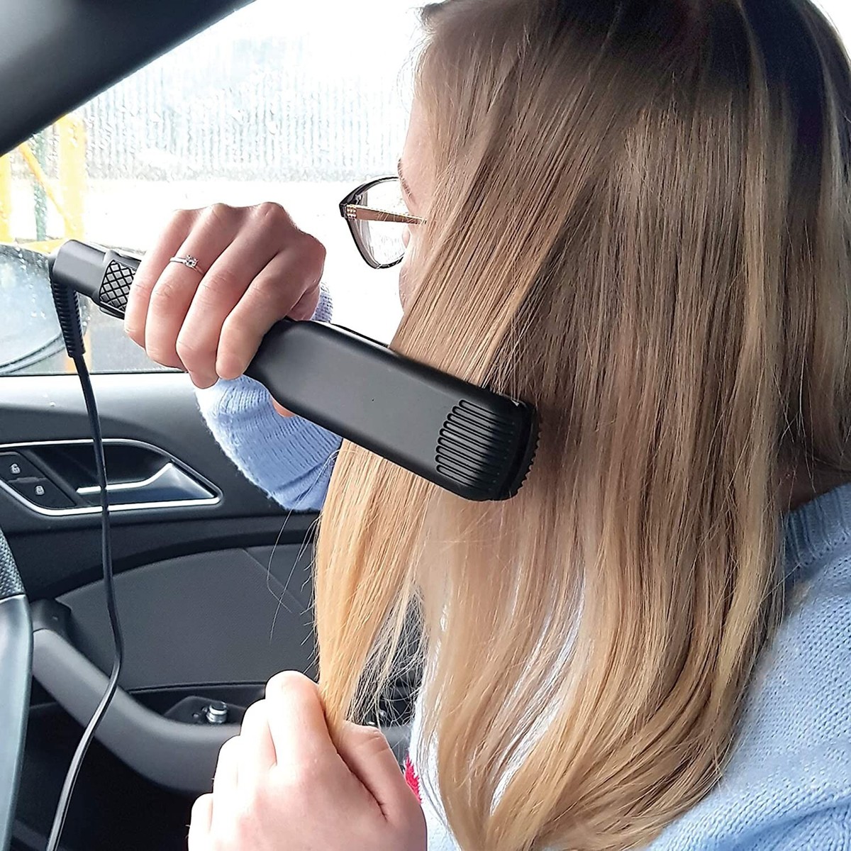 cigarette lighter hair straightener 12V Portable Travel Hair Straightener In Car Cigarette Lighter Plug SWHS.  +M