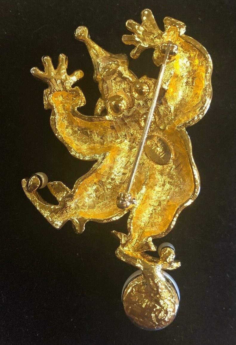 【Llife】BOTTON BROOCH Benedict rhinestone simulated seed pearl bow brooch. For