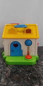 fisher price discovery cottage