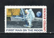  FIRST MAN ON THE MOON ** 1969 APOLLO 11 ** U.S. Postage Stamp MNH 