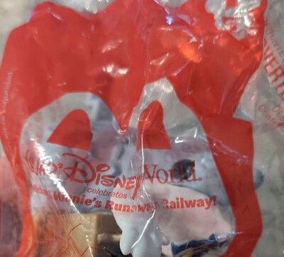 NEW Misprinted Walt Disney World 50th McDonalds Toy, Goofy Matterhorn Minnie