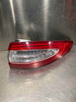 13 14 15 16 FORD FUSION Tail Light Assembly Right