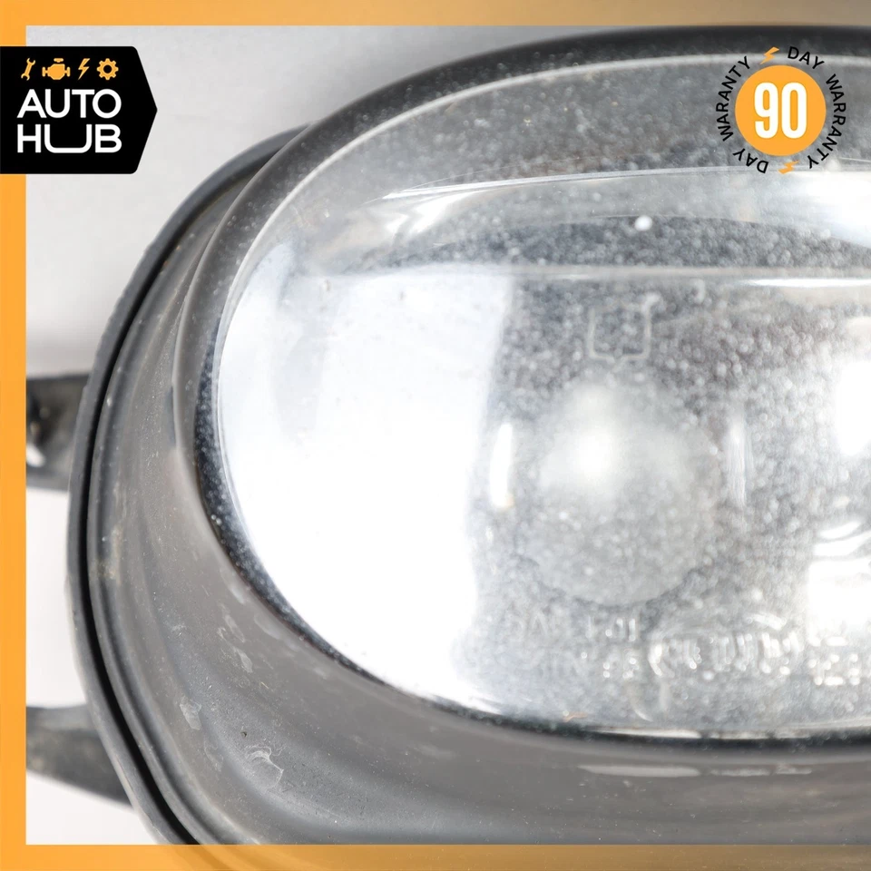 03-07 Faro antiniebla lado pasajero derecho mercedes r230 sl500 sl55 amg c320 fabricante de equipos originales  Foto 2 de 4