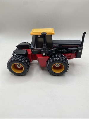 Versatile 836 Designation 6 Tractor 4WD First Edition W/Plastic Box 1:32 USA