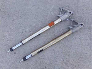 2015 BMW R1200RTP OEM FRONT FORK SUSPENSION ABSORBER TUBES FITS: 14-18