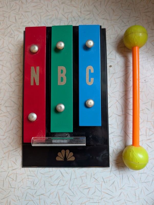 NBC Chimes desk set 90s y2k used with  Replacement Mallet